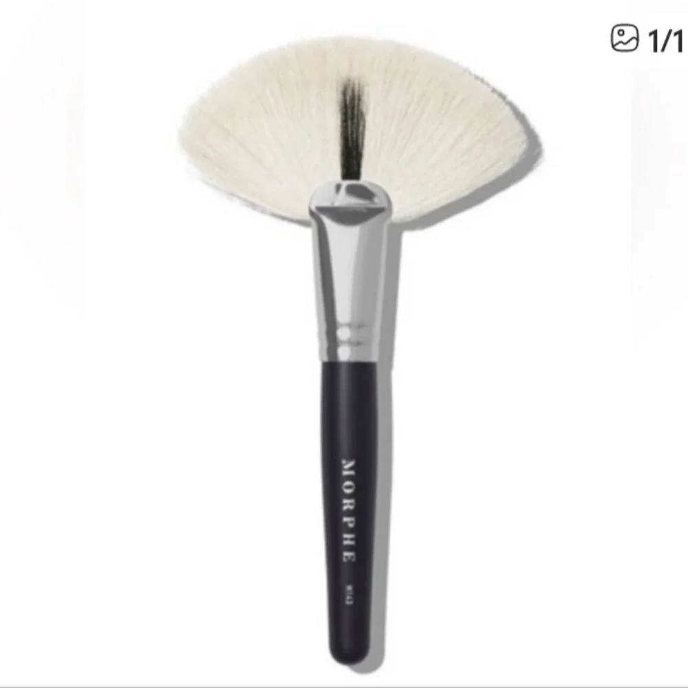 New Morphe Professional Brush Set with Black and Cream Bristles